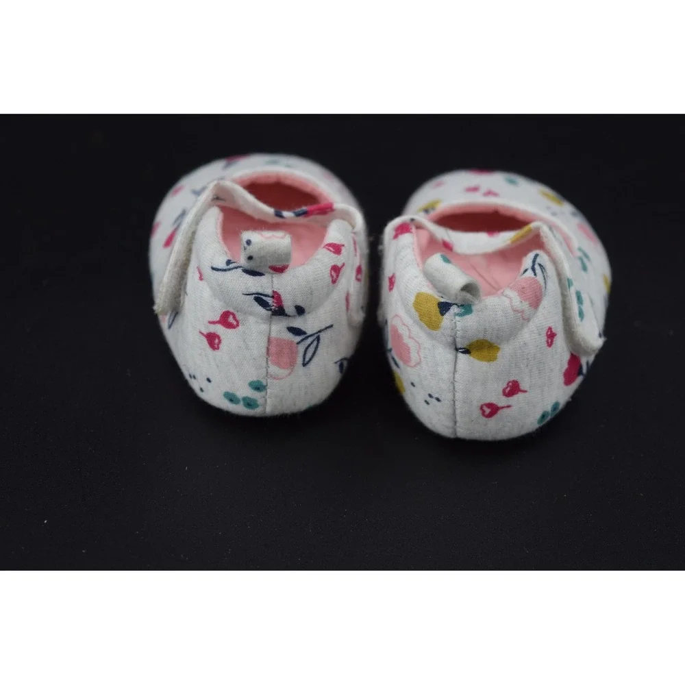 Child of Mine Mary Jane Crib Shoes Baby Girl 0-3M Gray Floral Soft Sole Shoes